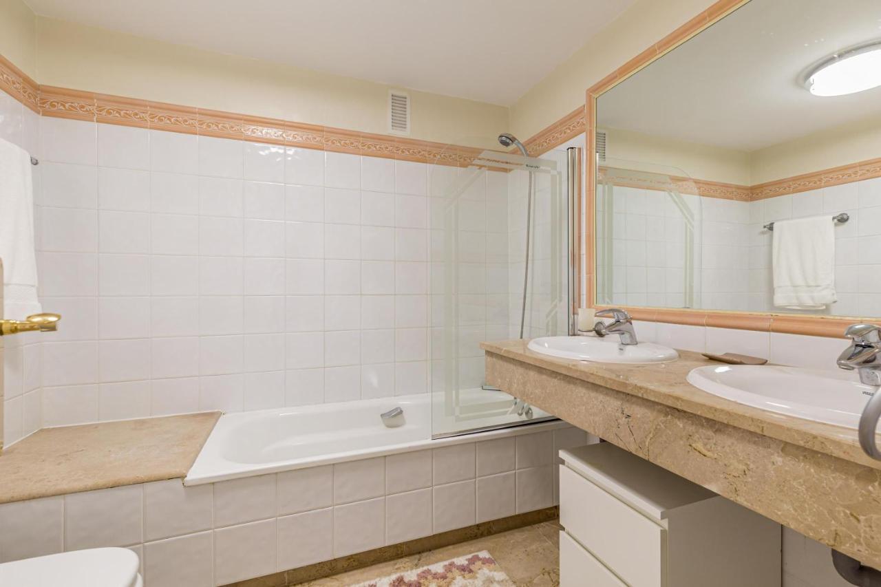 Apartment Penthouse Puerto Banus Sea View