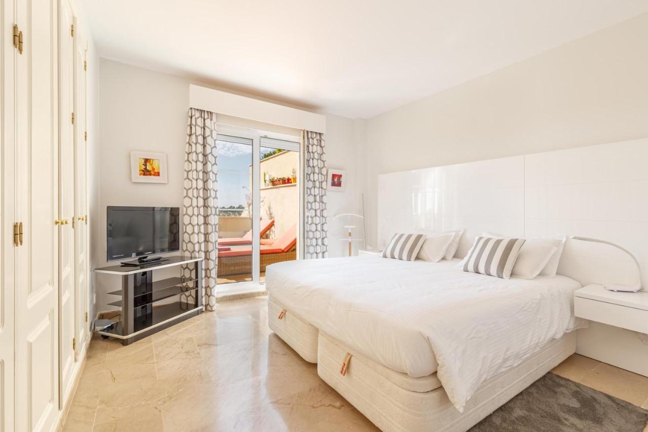 Penthouse Puerto Banus Sea View Apartment *